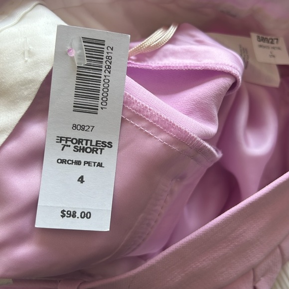 Aritzia shorts 7”in NWT - Picture 5 of 5